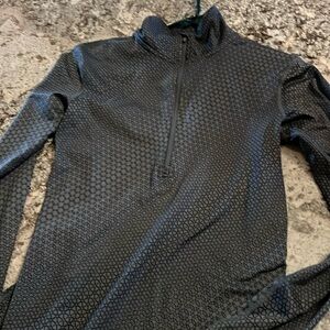 Women’s Dri-Fit Quarter Zip Nike Top Size Medium